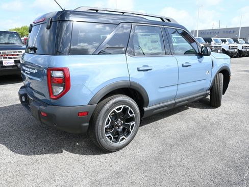 New 2026 Ford Bronco Sport Outer Banks AWD/4WD image 3