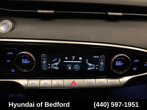 Used 2023 Genesis GV70 2.5T w/ Select Package AWD/4WD image 21