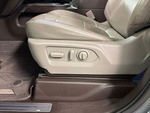 Used 2020 GMC Sierra 1500 SLT w/ SLT Premium Plus Package image 26