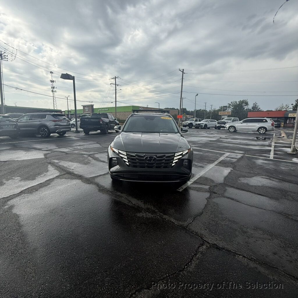 Used 2022 Hyundai Tucson Limited w/ Winter Package FWD image 4