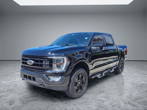 Used 2022 Ford F150 Lariat w/ Equipment Group 502A High AWD/4WD image 3