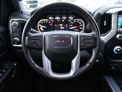 Used 2021 GMC Sierra 1500 Elevation w/ X31 Off-Road Package AWD/4WD image 17