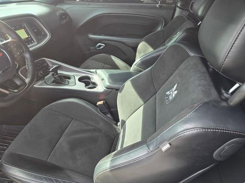 Used 2022 Dodge Challenger R/T Scat Pack image 17