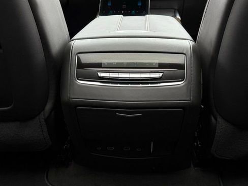 Used 2026 Cadillac Escalade Platinum Sport image 36