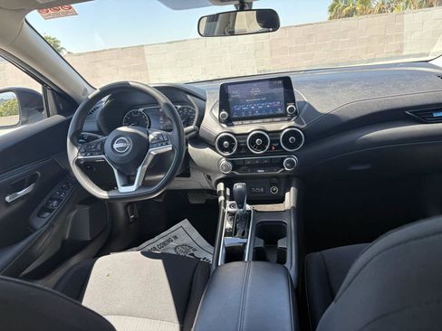 Used 2025 Nissan Sentra SV FWD image 18