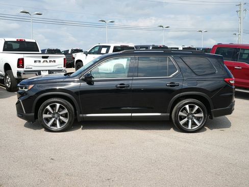 Used 2023 Honda Pilot Elite image 8