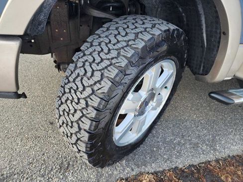 Used 2006 Ford F150 Lariat image 9