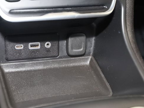 Used 2018 GMC Terrain SLE FWD image 23