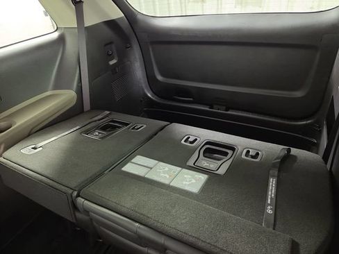 Certified 2026 Kia Carnival LXS FWD image 15
