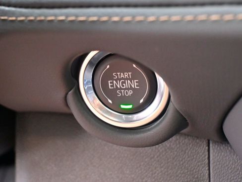 New 2025 Chevrolet Tahoe High Country image 9