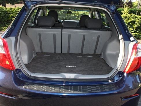 Used 2009 Toyota Matrix FWD image 15