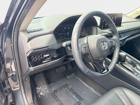 Certified 2024 Honda Accord EX-L image 17