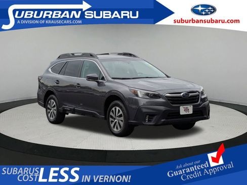 Certified 2022 Subaru Outback Premium image 1