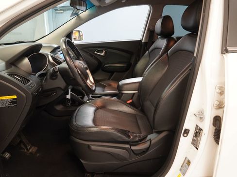 Used 2013 Hyundai Tucson GLS FWD image 5