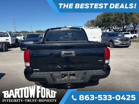 Used 2018 Toyota Tacoma SR5 image 6