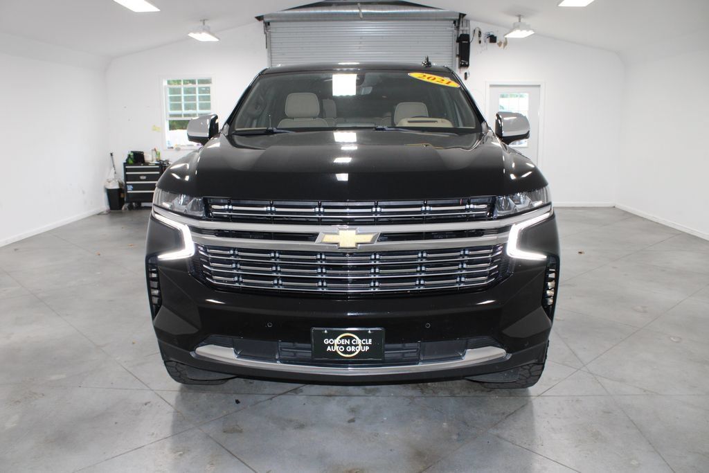 Used 2021 Chevrolet Tahoe Premier w/ Premium Package AWD/4WD image 3