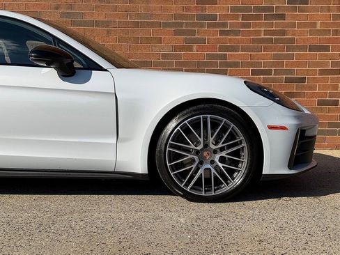 New 2026 Porsche Panamera 4 image 11
