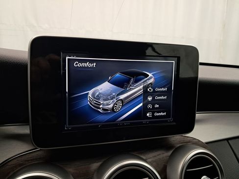 Used 2018 Mercedes-Benz C 300 Cabriolet image 32