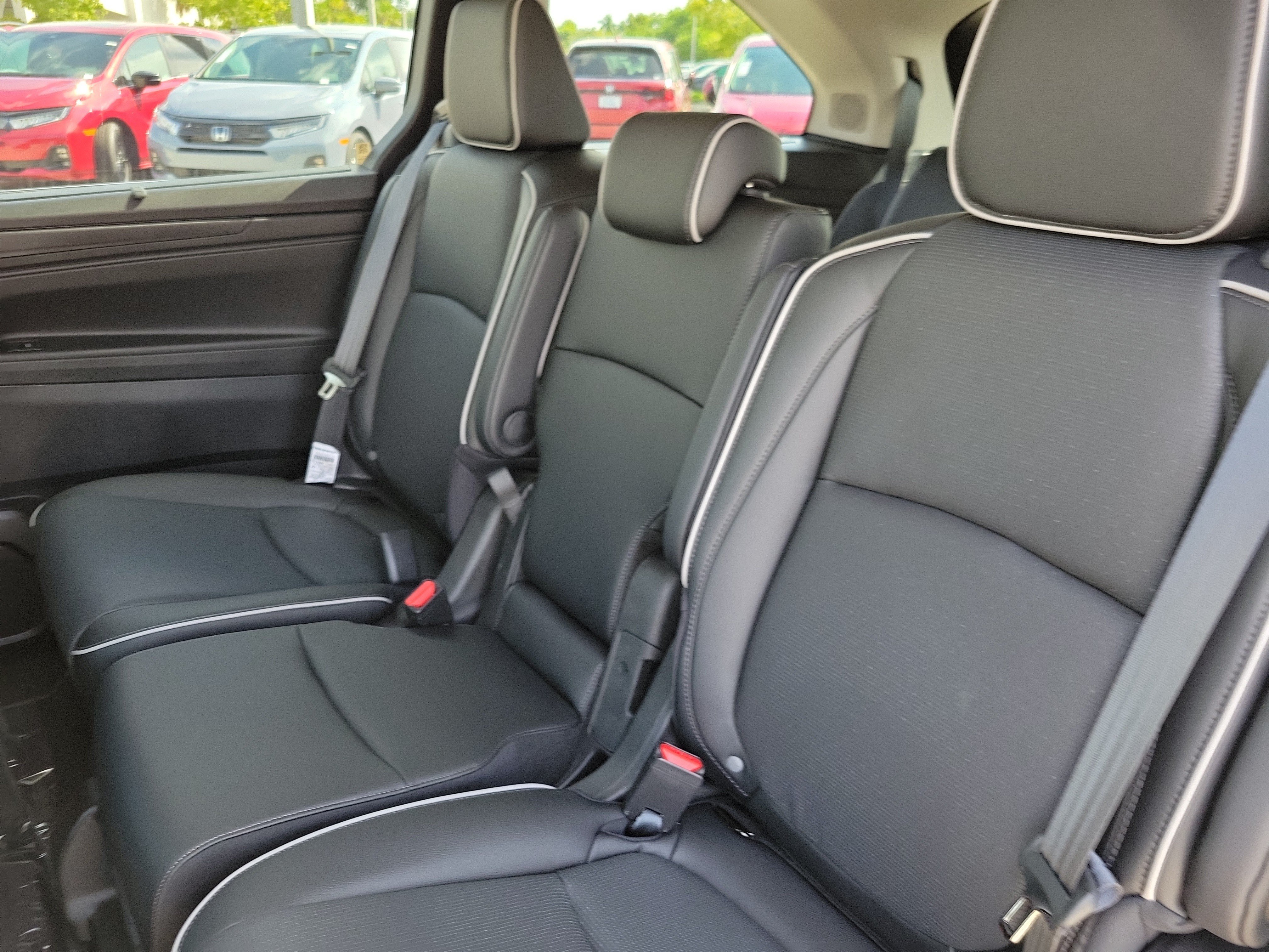 New 2027 Honda Odyssey Elite image 16