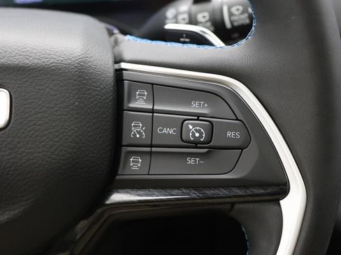 Used 2022 Jeep Grand Cherokee Trailhawk w/ Advanced Protech Group II image 23