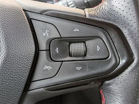 Used 2021 Chevrolet TrailBlazer RS w/ Technology Package image 13