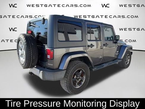 Used 2014 Jeep Wrangler Unlimited Sahara w/ Max Tow Package image 7