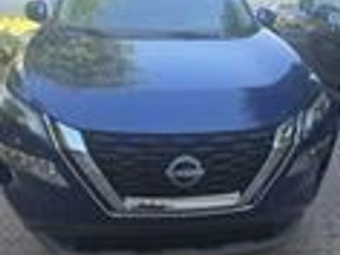 Used 2023 Nissan Rogue SV FWD image 1