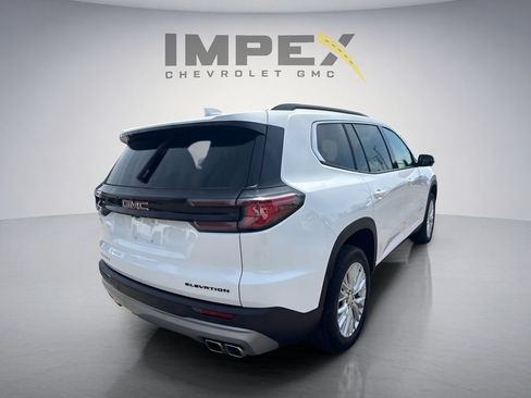 Used 2025 GMC Acadia Elevation w/ Elevation Premium Package FWD image 5