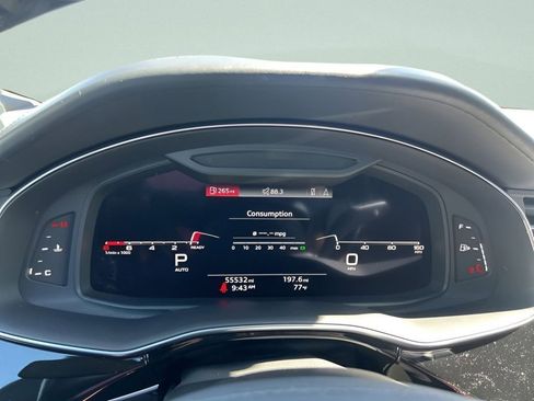 Used 2021 Audi Q8 Prestige w/ Prestige Package AWD/4WD image 23