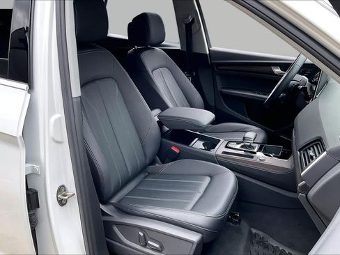 Used 2023 Audi Q5 2.0T Premium Plus AWD/4WD image 9
