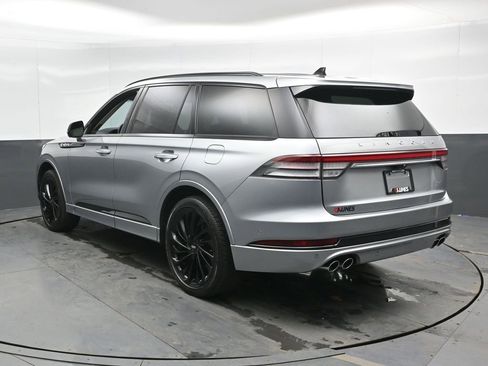 Used 2023 Lincoln Aviator Reserve w/ Equipment Group 201A AWD/4WD image 11