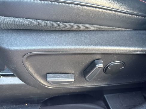 Used 2023 Ford Escape ST-Line w/ Tech Pack #1 image 12