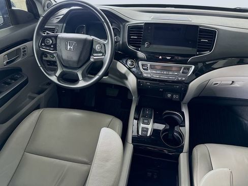 Used 2021 Honda Pilot Touring image 18