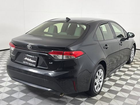 Used 2022 Toyota Corolla LE image 5