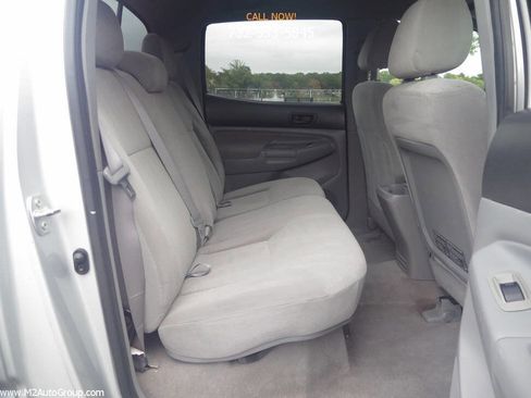 Used 2005 Toyota Tacoma 4x4 Double Cab image 14