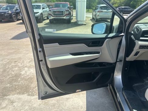 New 2026 Honda Odyssey EX-L image 10