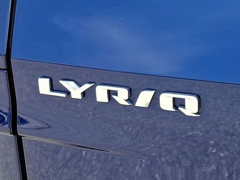 Used 2023 Cadillac Lyriq AWD image 31