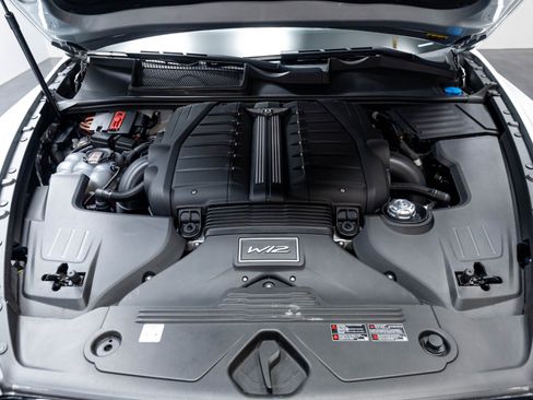 Used 2021 Bentley Bentayga Speed AWD/4WD image 50