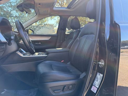 Used 2025 MAZDA CX-90 3.3 Turbo w/ Preferred Package image 31