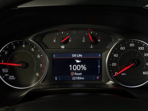 Used 2025 Chevrolet Blazer LT AWD/4WD image 15