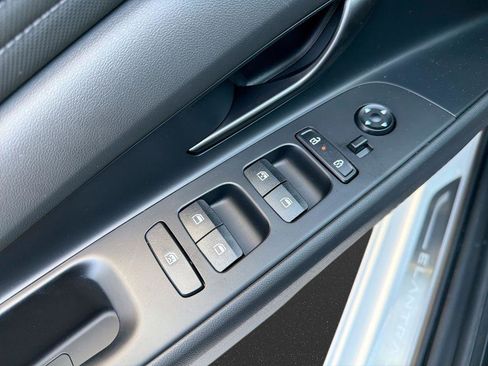 New 2026 Hyundai Elantra Sport image 17