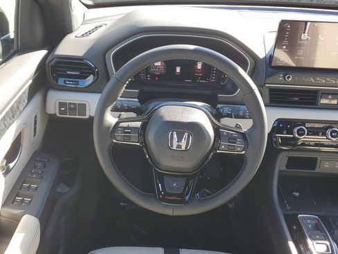 New 2026 Honda Passport TrailSport Elite image 17