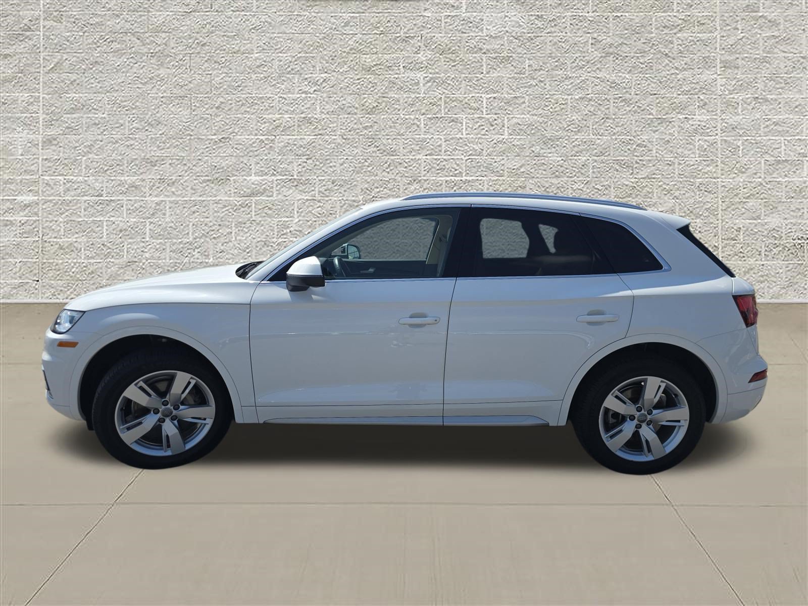 Used 2019 Audi Q5 2.0T Premium Plus AWD/4WD image 4