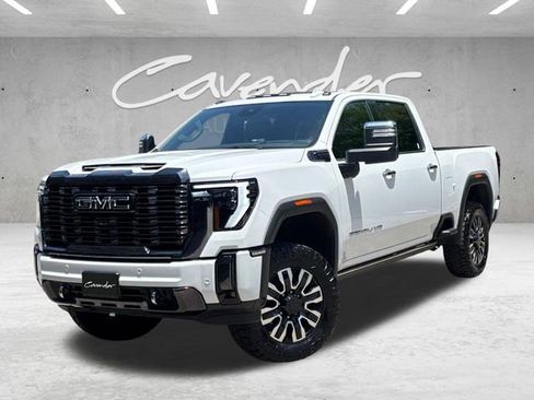 Used 2024 GMC Sierra 2500 Denali Ultimate w/ Max Trailering Package AWD/4WD image 1