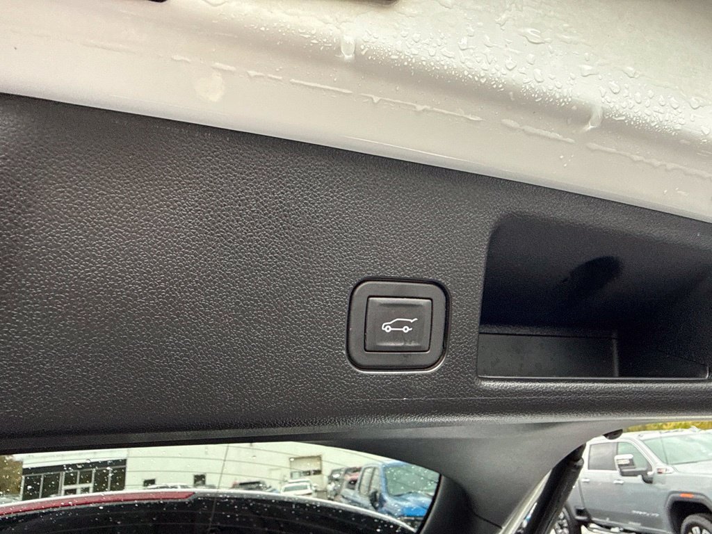 Used 2024 Chevrolet Equinox EV LT w/ LPO, All-Weather Mat Package FWD image 14