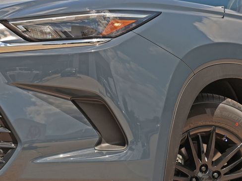 New 2026 Toyota Grand Highlander FWD image 10