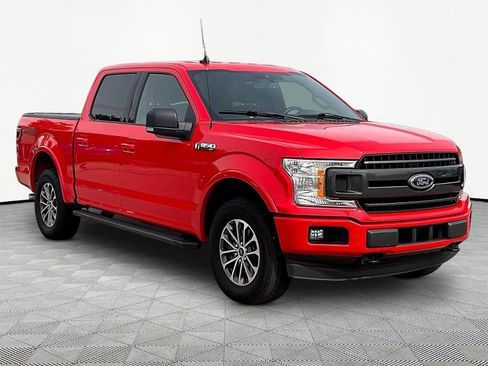 Used 2019 Ford F150 XLT w/ Equipment Group 302A Luxury AWD/4WD image 3