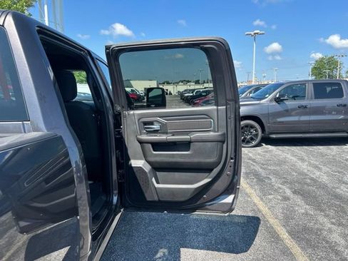 Used 2025 RAM 2500 Big Horn AWD/4WD image 16
