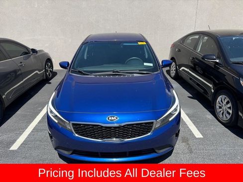 Used 2017 Kia Forte LX FWD image 10