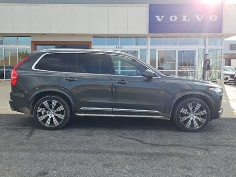 Used 2021 Volvo XC90 T6 Inscription w/ Lounge Package image 5